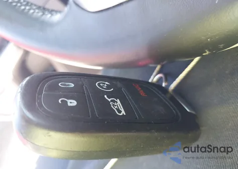 2019 Jeep Cherokee Latitude Plus Fwd z USA, uszkodzony, nr VIN 1C4PJLLB3KD312416